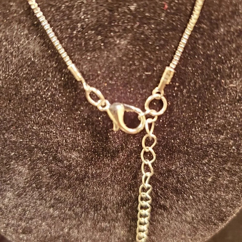 0242. Sweet, Solid, 925 Sterling Silver, Floating 💗 Heart ~ Clavicle Pendant~💝 - Picture 5 of 6